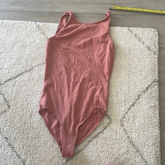 Aritzia community bodysuit - Picture 3 of 4